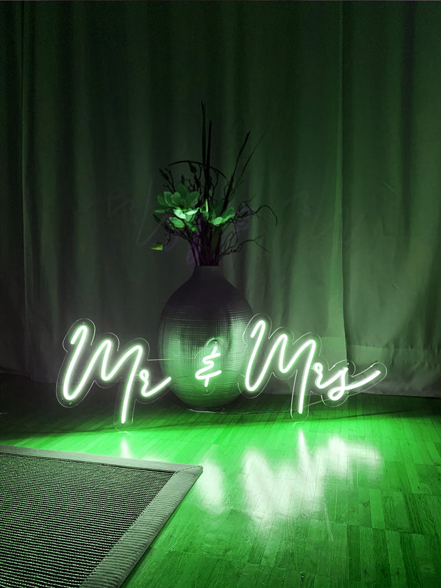 Mr & Mrs